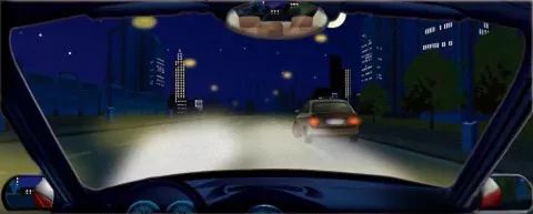 在图中这种环境超车时，要先变换远近光灯告知前车，待前车让行后，开启远光灯超越。