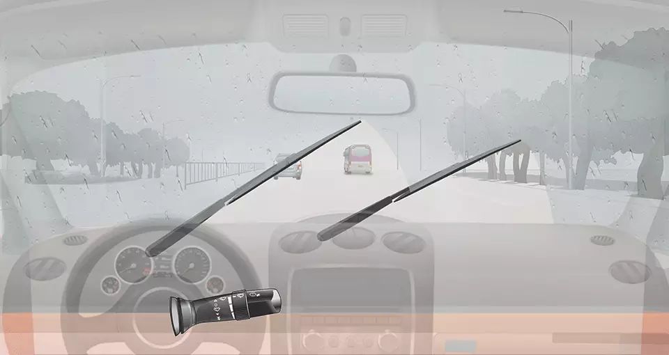 这个开关控制机动车哪个部位？