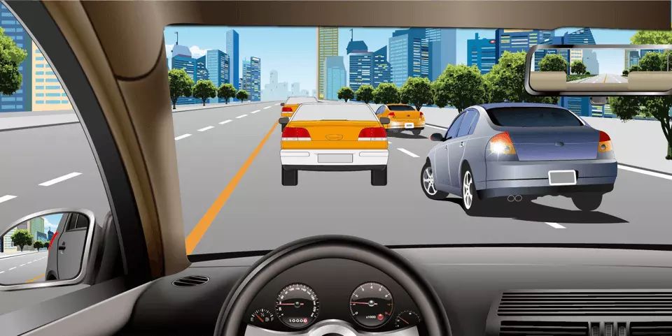 如图所示,车辆在拥挤路段排队行驶时,遇有其他车辆强行穿插行驶,以下说法正确的是什么?