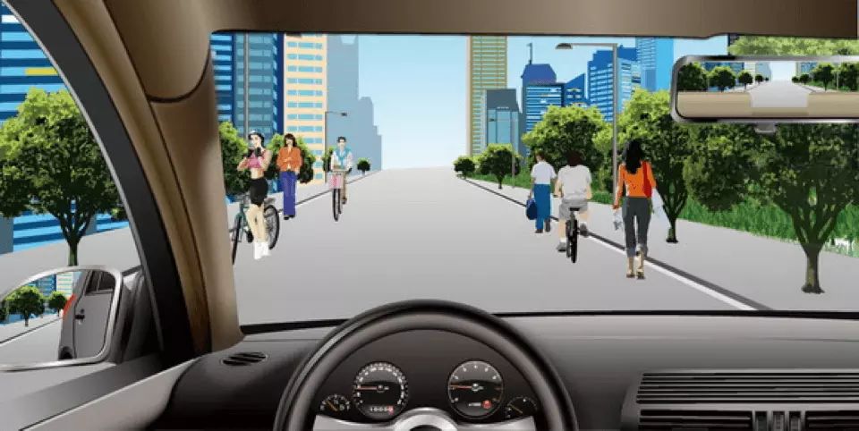 如图所示，驾驶机动车经过这种道路时，应降低车速在道路中间通行。