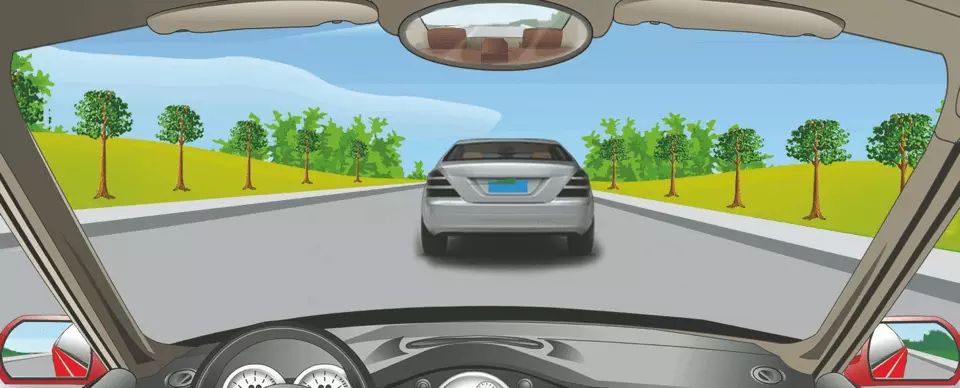 这种情况超车时，从前车的哪一侧超越？