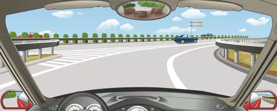 车辆从匝道驶入高速公路，在这个位置时怎样使用灯光？