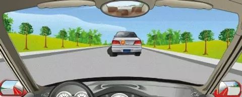 如果想超越前方图中这辆慢速度行驶的小客车，怎样做是正确的？