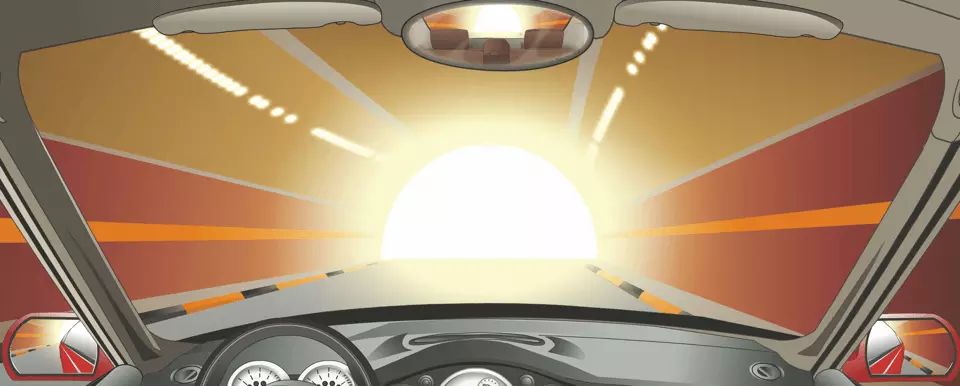 驾驶机动车在这个时候要减速慢行。