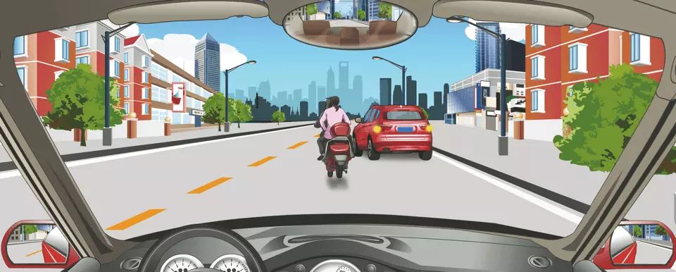 驾驶机动车遇到这种情况怎样行驶？