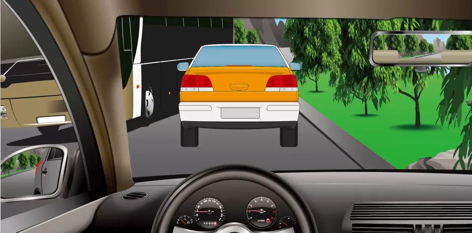 如图所示，驾驶机动车在这样的狭窄路段会车，驾驶人应当减速靠右并保持安全横向距离。