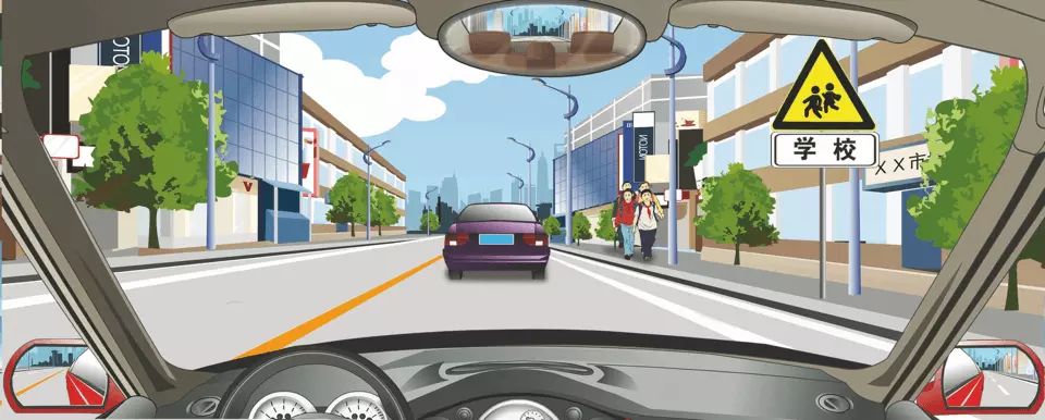 右侧标志警告前方路段要注意儿童。