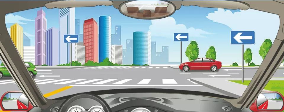 前方标志表示向左是单向行驶道路。