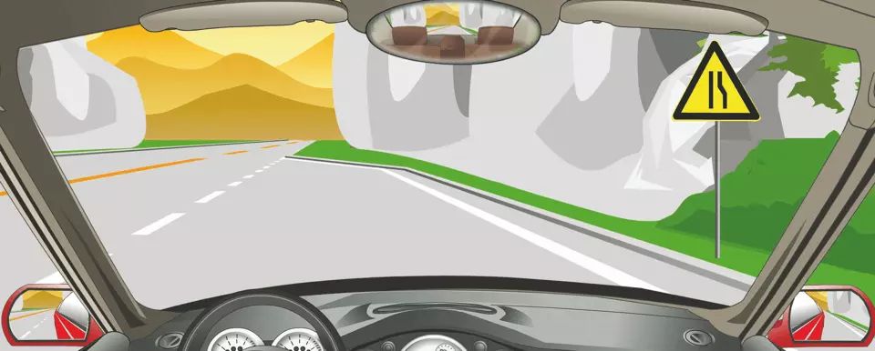 右侧标志警告前方道路右侧变宽。